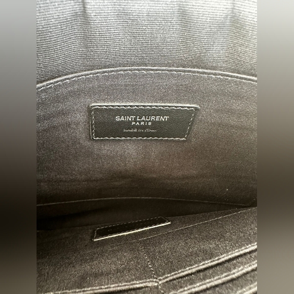 Authentic Saint Laurent Black Croc Embossed Leather Pouch Like New - Picture 7 of 8
